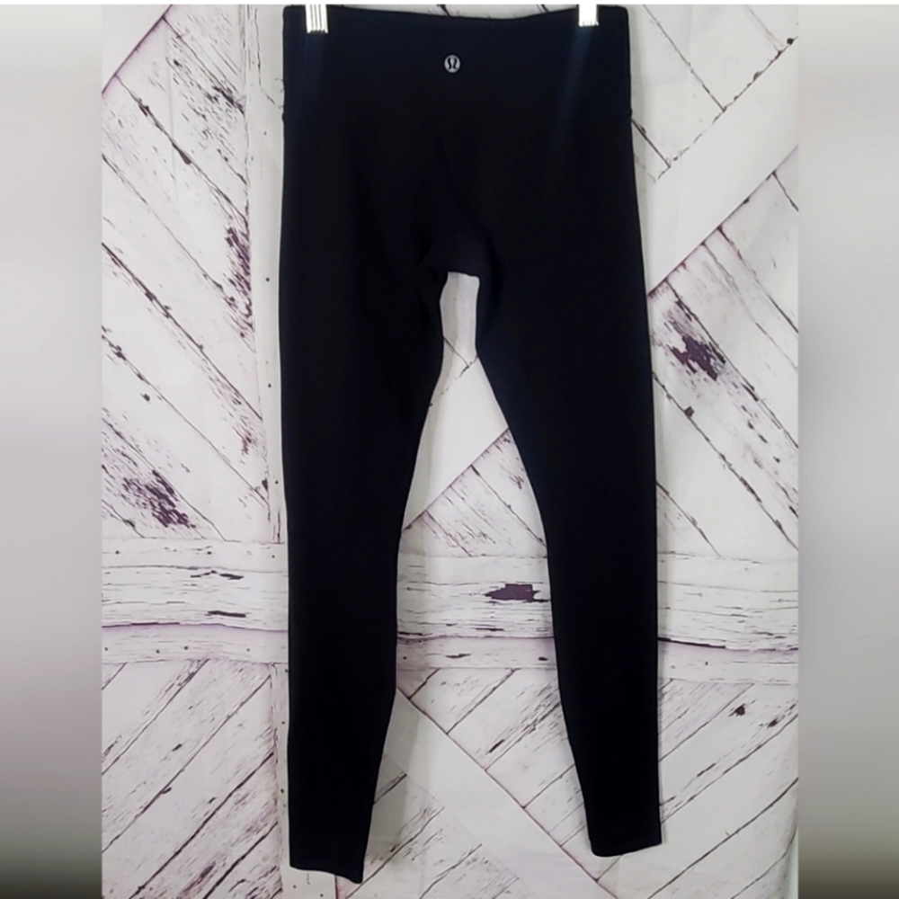 Lululemon Black Cropped Leggings